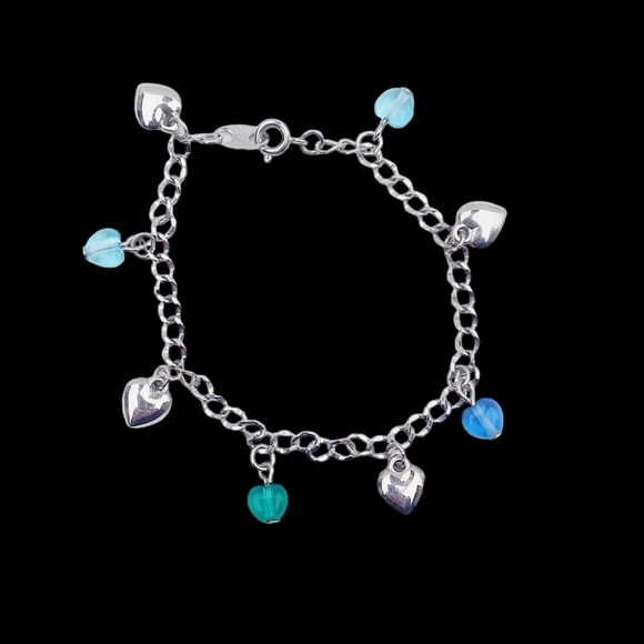 Avon Silver Heart Charm Bracelet - Picture 7 of 7